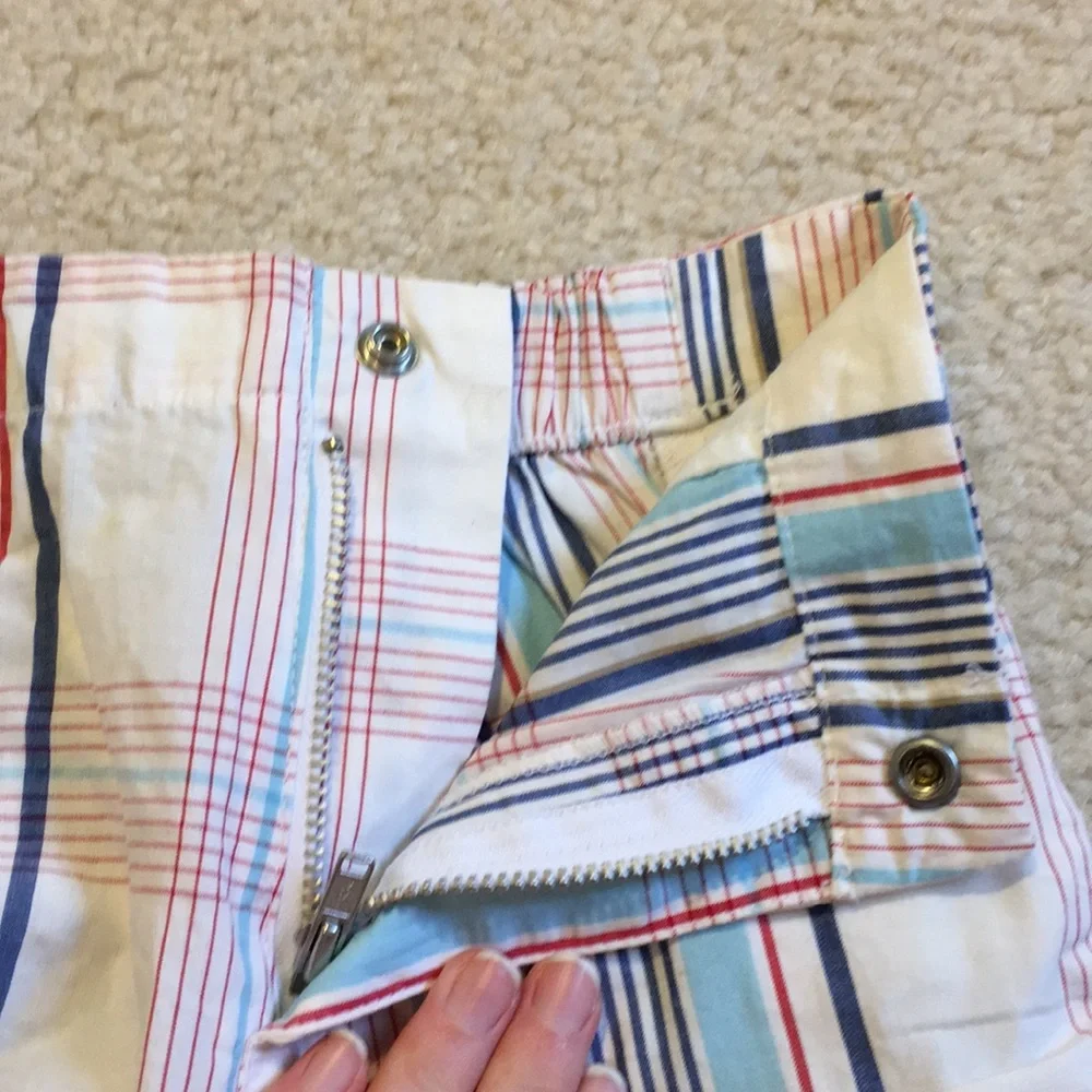 NWT & NWOT Gap plaid shorts